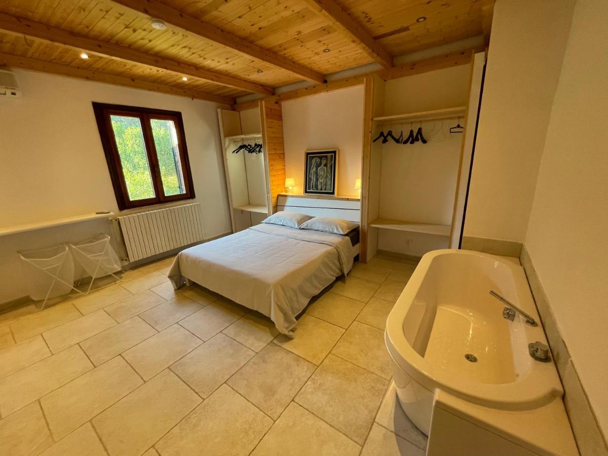Villa Chez Elio Ostuni Eksteriør billede